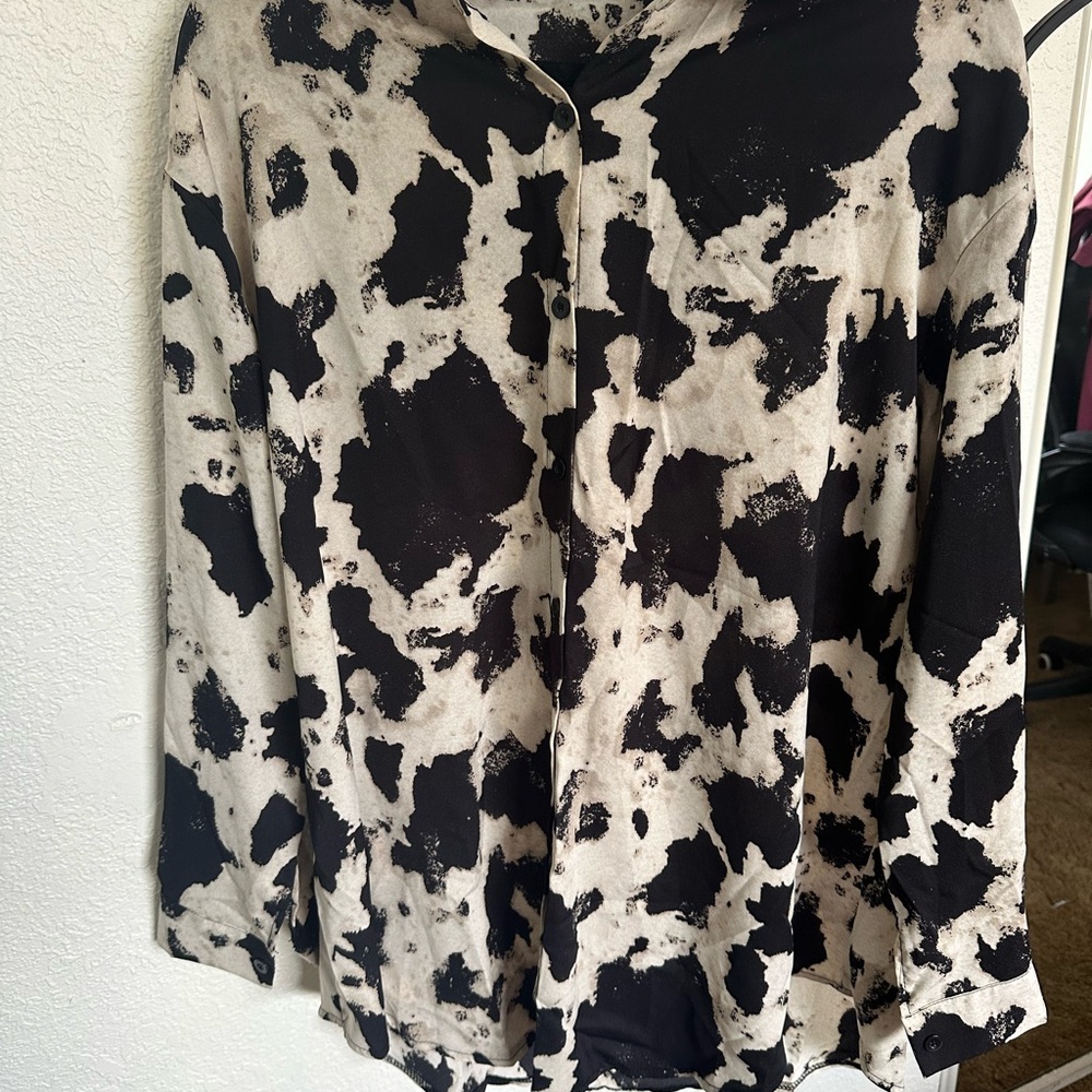 Black and White Patterned Skirt